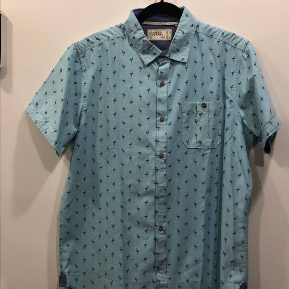 Free Planet short sleeve button down w flamingos